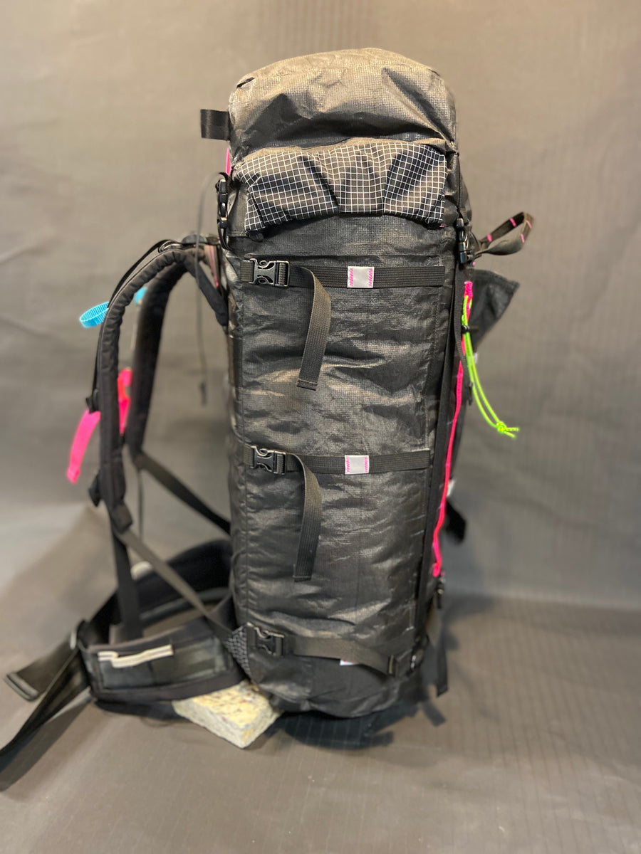 Alpine Machine 40 & 50 Liter Pack