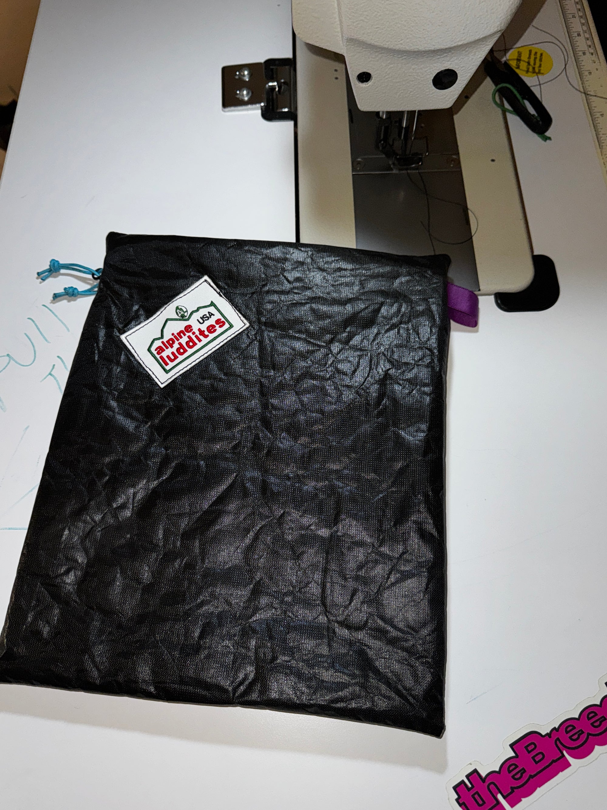 pooh zip bag - Alpine Luddites