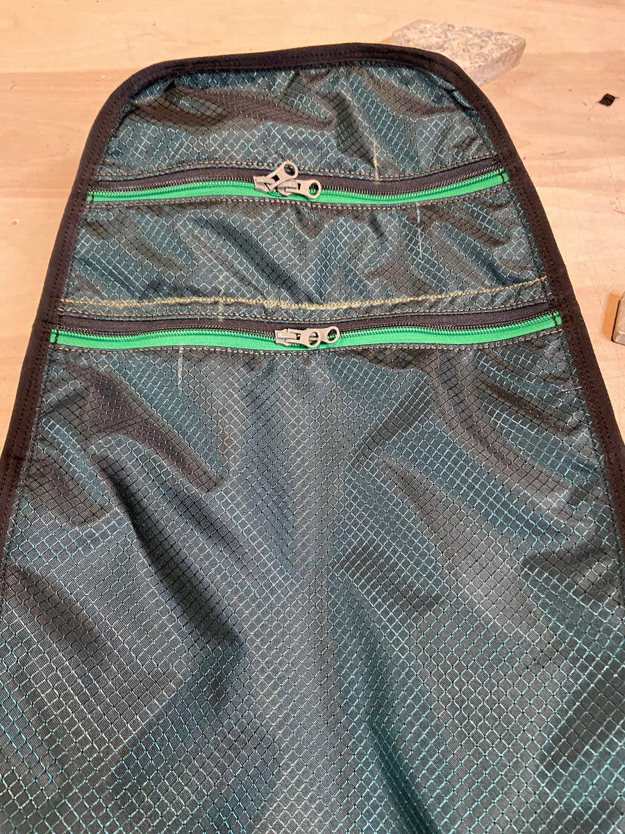 black crag interior pockets - Alpine Luddites